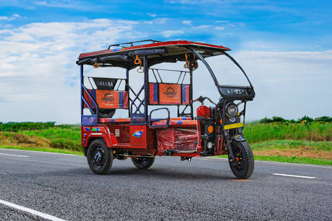 Aahana Eco 4 Seater/Electric