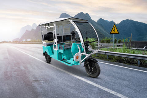 Lords Savari 4 Seater/Electric