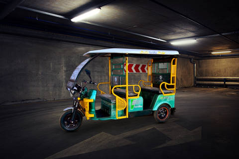 Om Raj Autotech E Rickshaw	 4 Seater/Electric