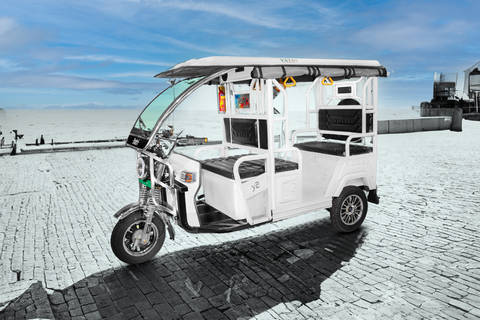 YC Electric Yatri Plus 4 Seater/Electric